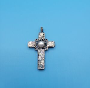 Vintage RL 925 Sterling Silver Cross Pendant with Pearl and glitter  Accent
